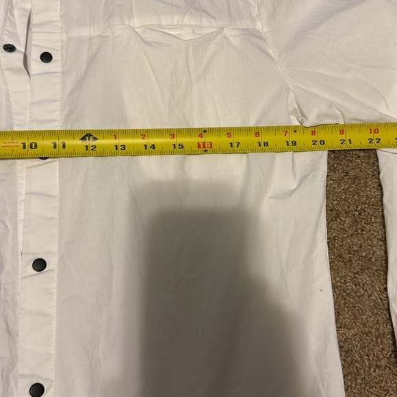 Kenneth Cole button down - Picture 5 of 5